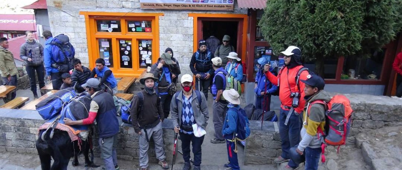 Everest and Gokyo Lake Adventure in Single Package